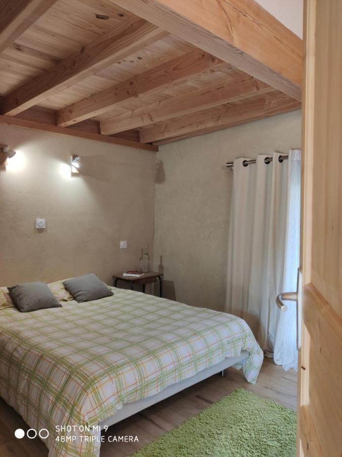 Gites De L'Alouette Boffres ภายนอก รูปภาพ